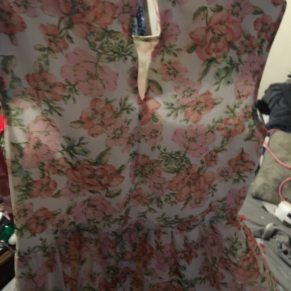 Only worn once - Picture 6 of 6